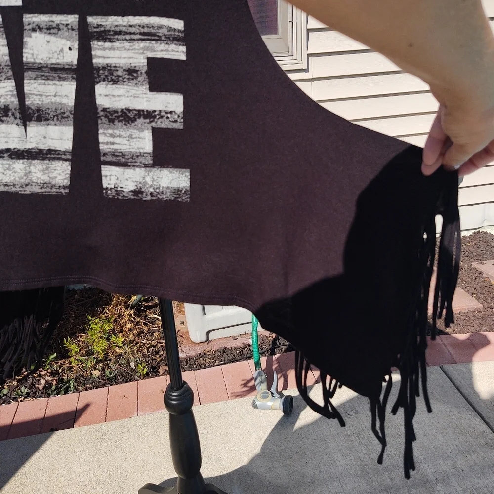 Oatt Large Love Black Tank Fringe Sides! - Picture 3 of 13